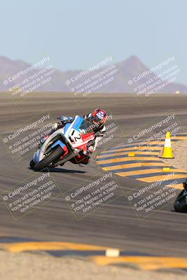 media/Oct-07-2023-CVMA (Sat) [[f84d08e330]]/Race 13 500 Supersport-350 Supersport/